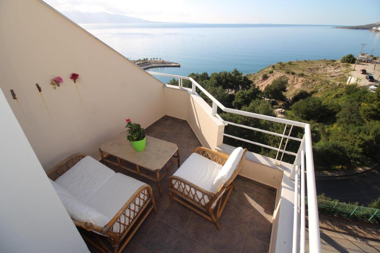 Chill Out Apartment Sarandë Esterno foto