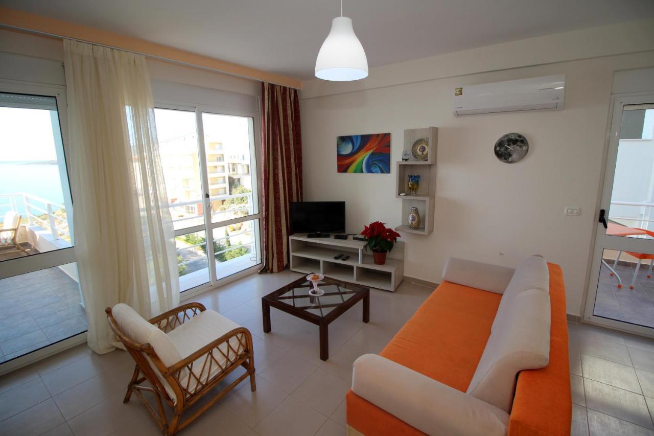 Chill Out Apartment Sarandë Esterno foto
